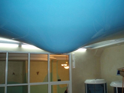 Sufit napinany w&nbsp;łazience